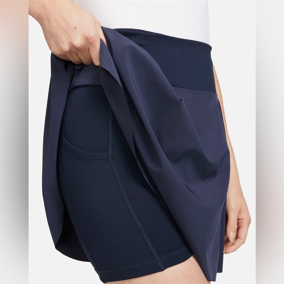 NIKE Dri-Fit Advantage Womens Golf Skirt - Picture 3 of 16